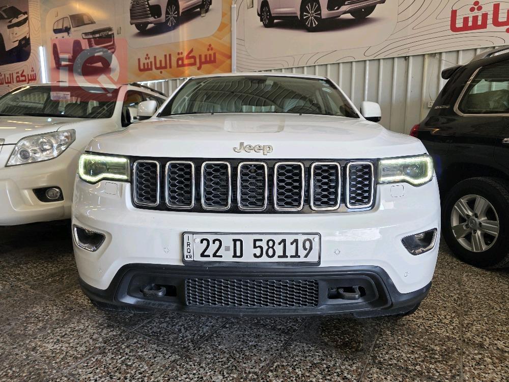 جیپ گراند شیرۆکی